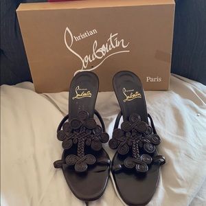 Authentic Napa Brown Christian Louboutin Sandal 🔥